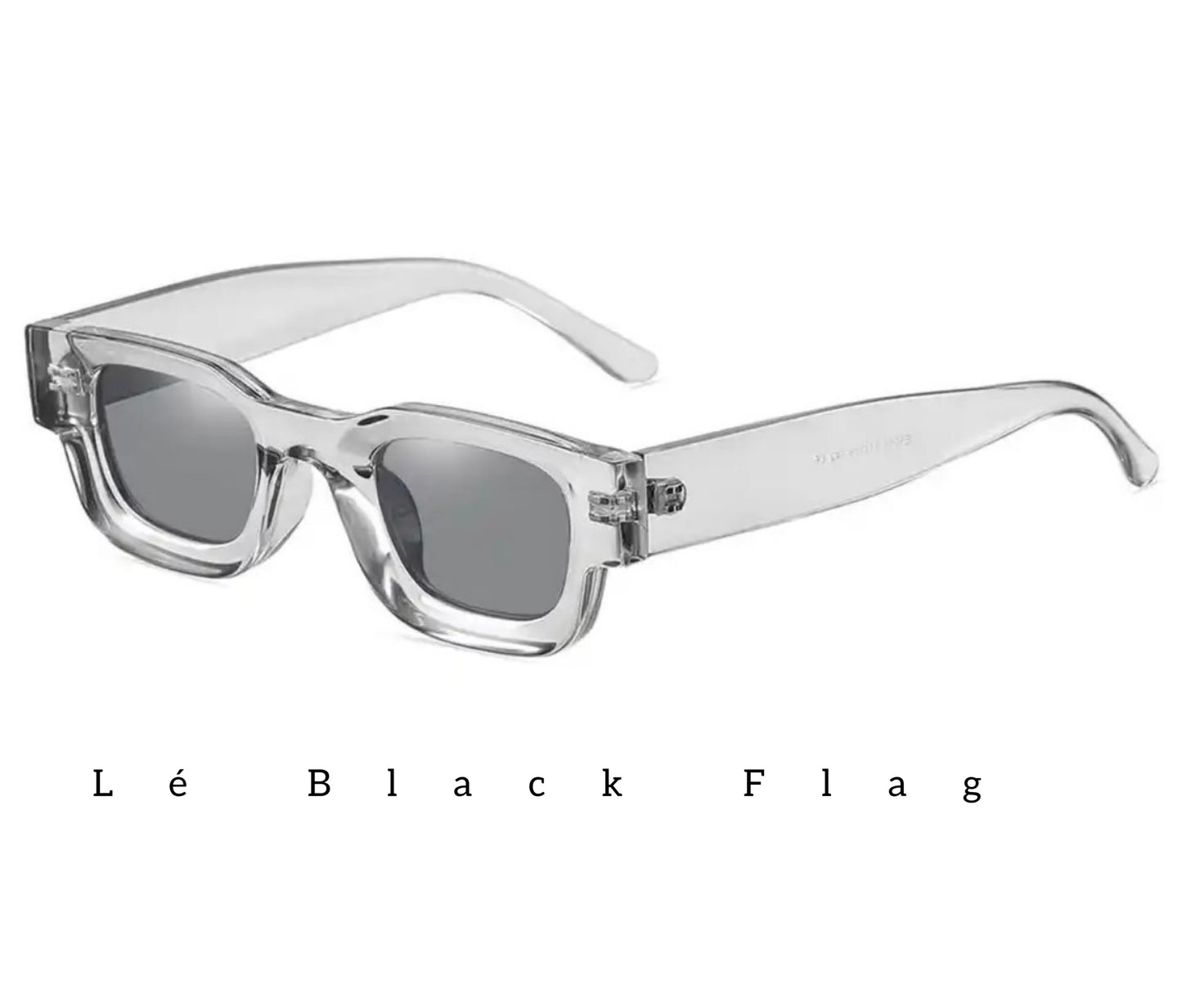 Lé blavk flag shades