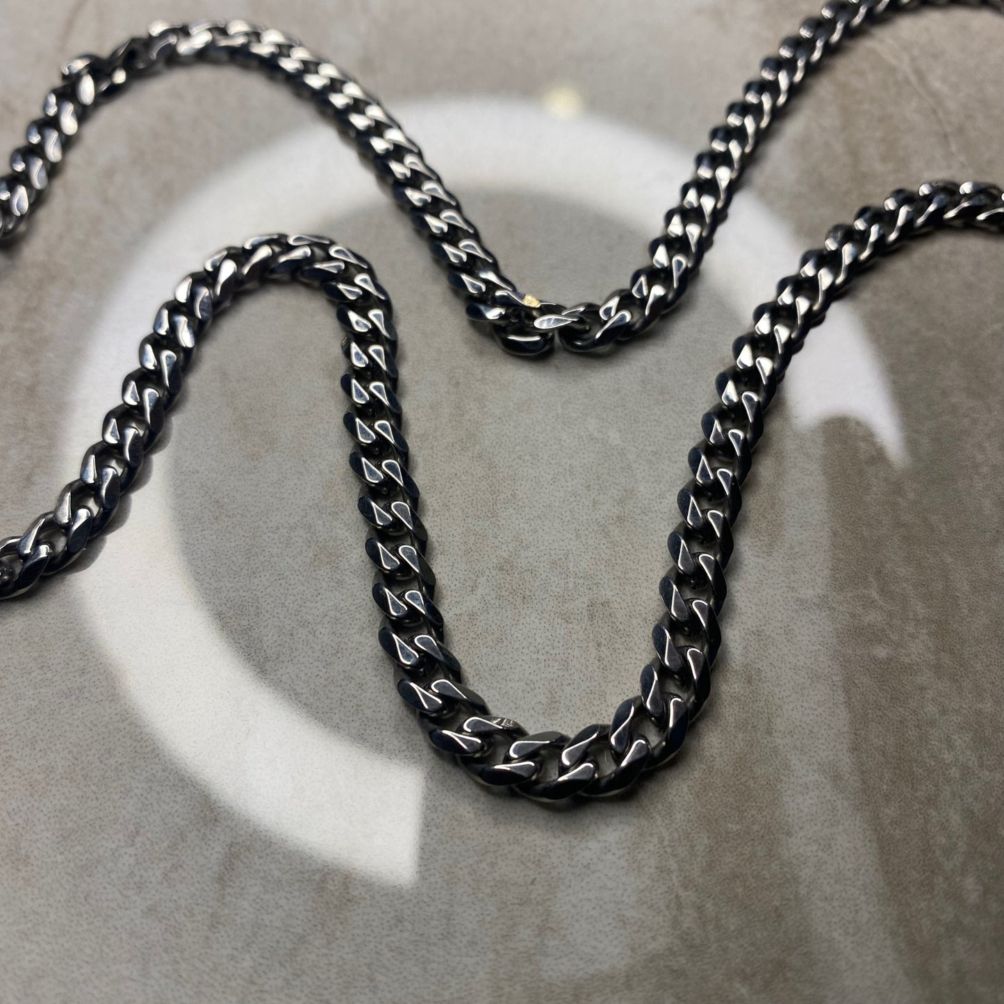 S.E.L.V Cuban link necklace.